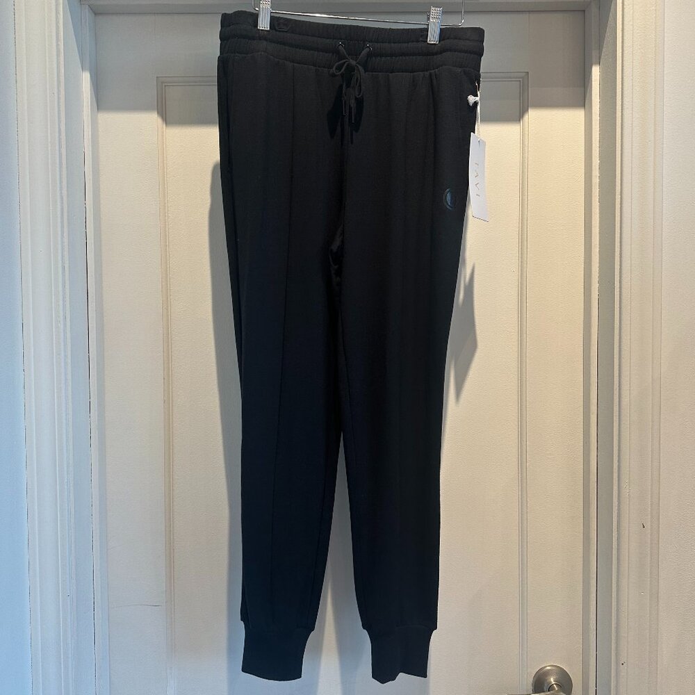 NWT Tavi Cozy Jogger, Black, Pure Barre Logo